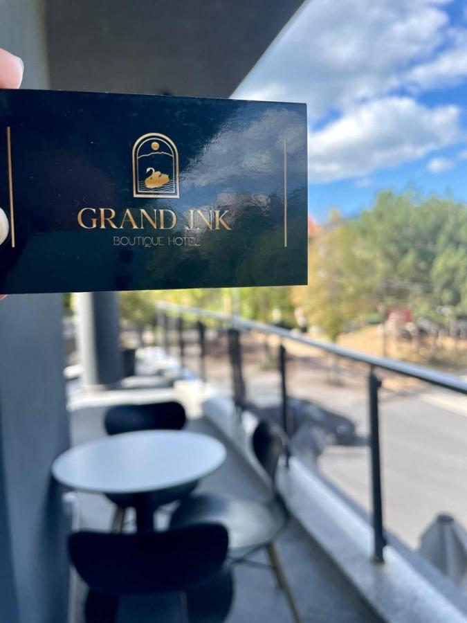 Grand Jnk Boutique Hotel Kukes Eksteriør bilde